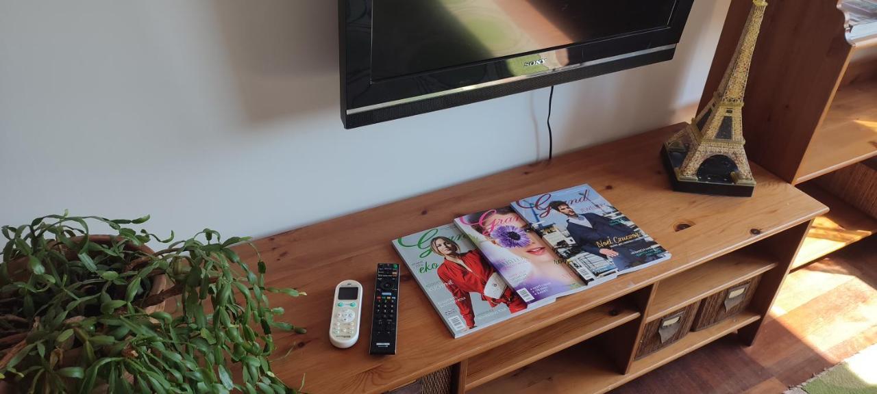Danube Riverside Apartment With Quite Workplace 브라티슬라바 외부 사진